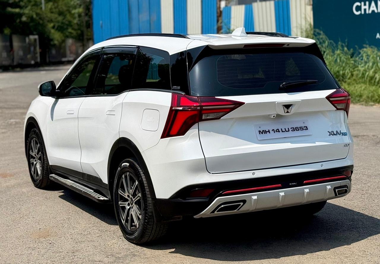XUV700 Ax7